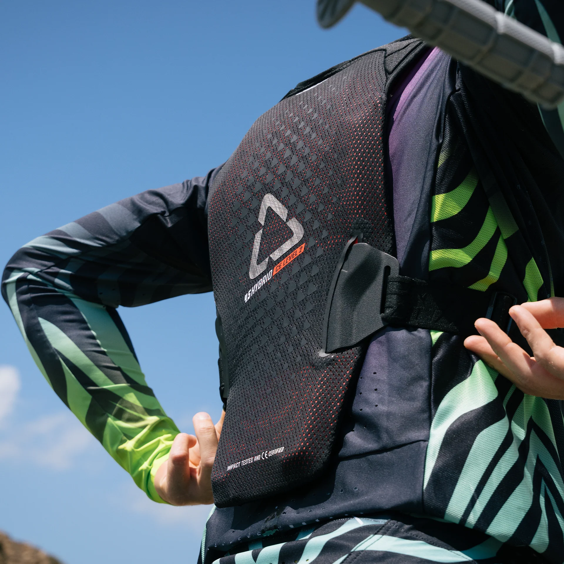 Chest Protector 4.5 Hybrid - Image 11