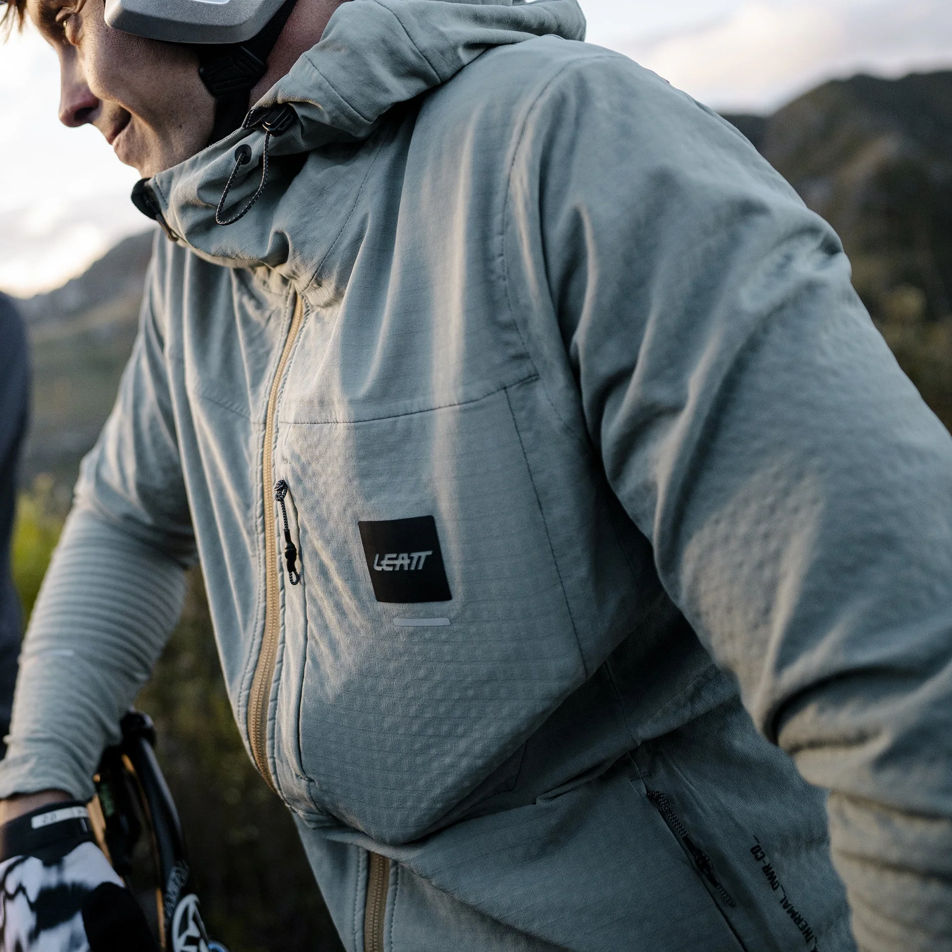Jacket MTB ThermaFlow 5.0 - Image 17