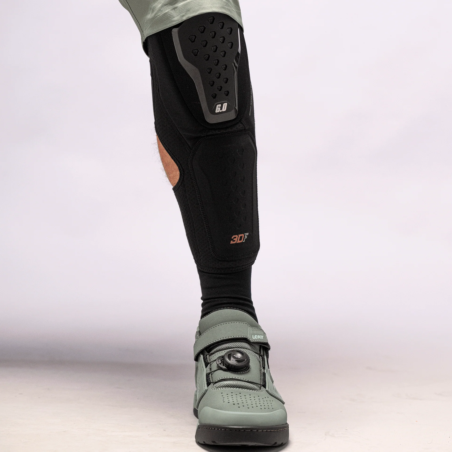 Knee Guard 6.0 Evo EXT - Image 10