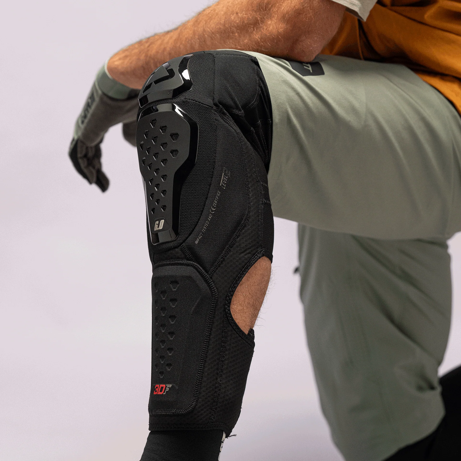 Knee Guard 6.0 Evo EXT - Image 8