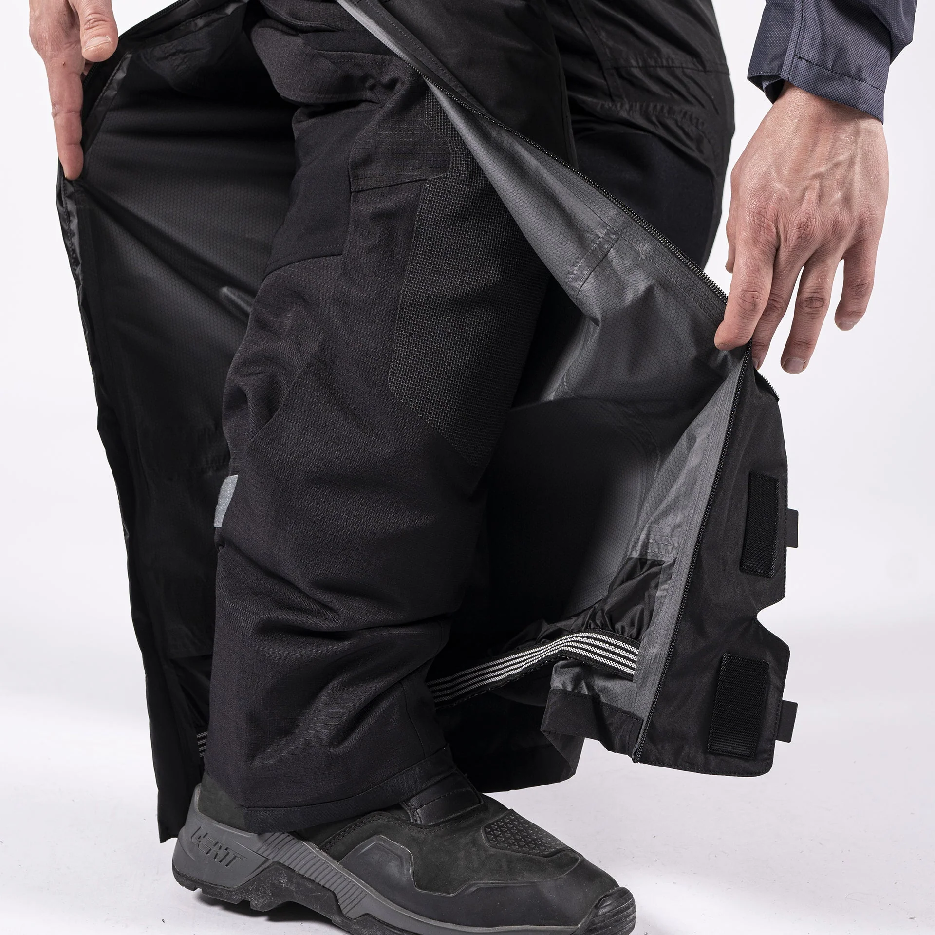 Pant ADV Rain Cover - Image 9