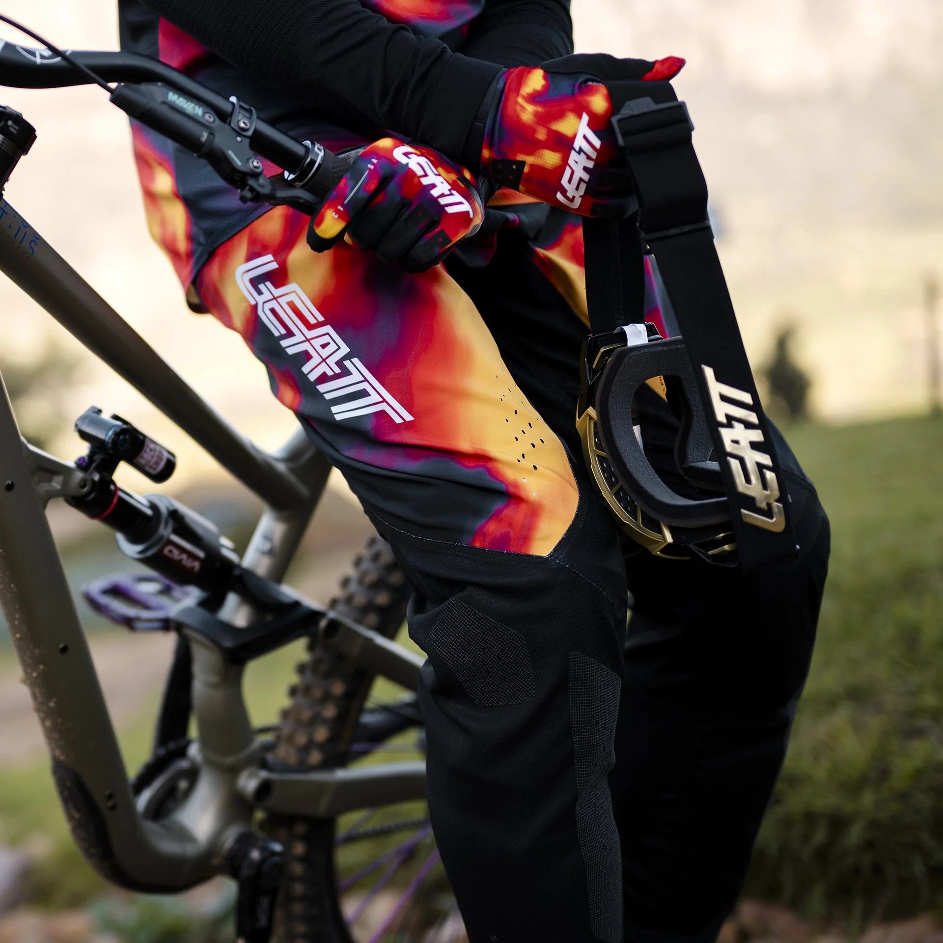 Pants MTB Gravity 8.0 - Image 8